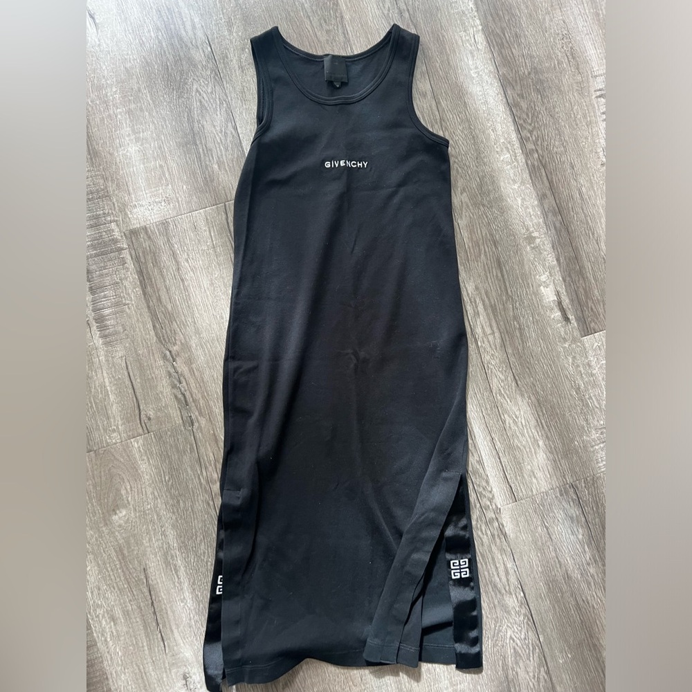 Givenchy kids dress